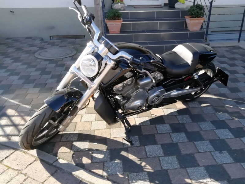 Harlay-Davidson V-Rod Muscle