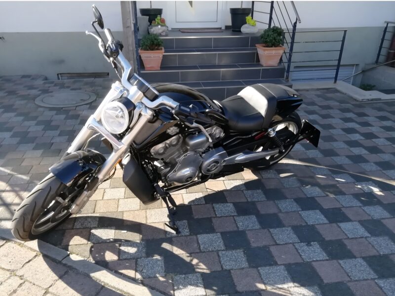 Harlay-Davidson V-Rod Muscle